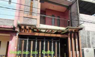 Rumah 2 Lantai Rooftop di Jurang Mangu Barat, Rp.585jt Cash Only