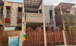 dijual rumah pondok kelapa