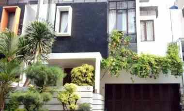 Hunian Mewah 380 M di Billymoon Lingkungan Asri One Gate System