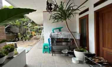 dijual rumah pondok labu