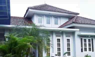 Rumah Semi Furnished Kolam Renang PD.Labu Jakarta Selatan