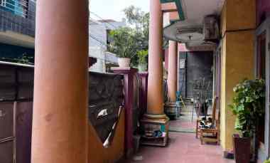 Rumah Tangerang Banten 3 Lantai Siap Huni dekat ke Bandara Soetta