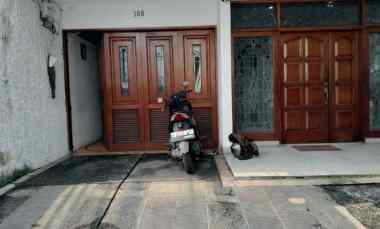dijual rumah pondok pinang kebayoran