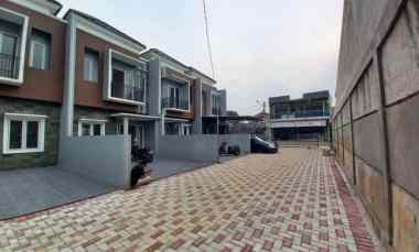 Rumah Mewah 2Lt Sisa 3 Unit di Pondok Rajeg Cibinong tanpa DP