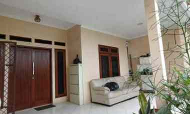 Dijual Rumah Nyentrik Pondok Ranji Lokasi Tenang Tapi Strategis