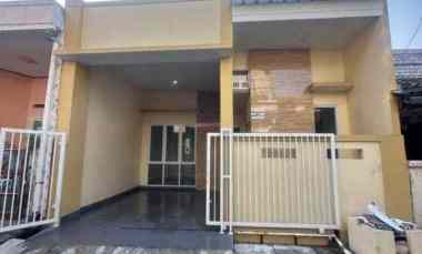 Dijual Cepat Rumah Modern Glass House Bisa KPR DP Kecil di Pondok Ungu