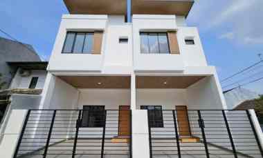 Rumah Mewah 2LT Harga Nego Bisa KPR DI Pondok Ungu Permai Bekasi