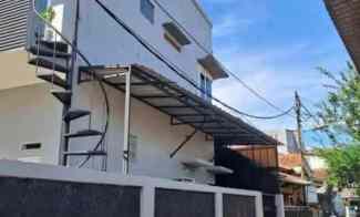 dijual rumah posisi hook area lenteng agung