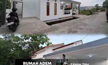 Rumah Adem Ayem Asri di Timur di Sleman Timur 2,5 km Rsud Prambanan