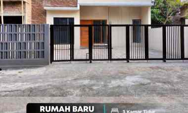 dijual rumah prambanan