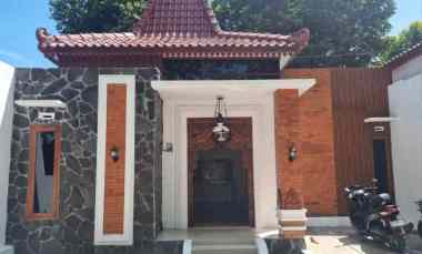 Rumah Mewah Joglo Modern, Harga Terjangku di Kawasan Prambanan