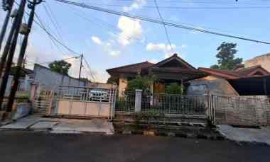 Dijual Rumah Hook Luas Super Murah di Antapani Pratista Bandung