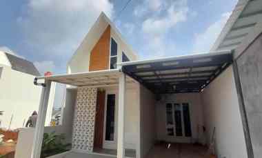 dijual rumah pudakpayung