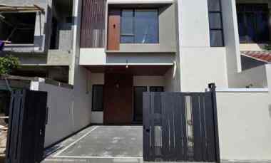 Rumah Baru dalam Komplek Tenang di Rawamangun Pulo Asem Jakarta Timur