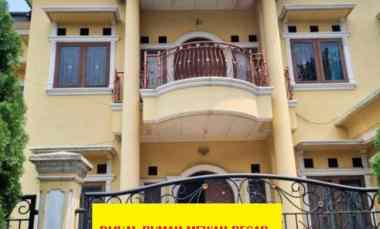 Dijual Rumah Mewah Besar Lokasi di Depan Kantor Walikota Jakarta Timur