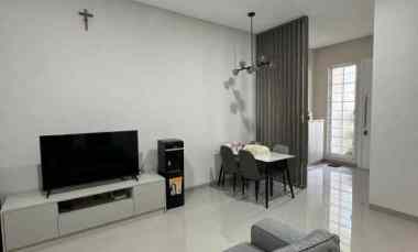 Rumah Semi Furnish Jasmine Courts Puri Galaxy Surabaya Timur