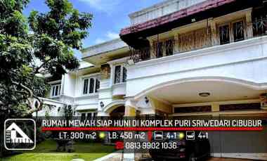 Rumah Mewah Semi Furnished di Komplek Puri Sriwedari Cibubur