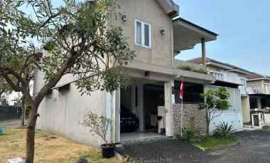 Rumah Dijual di Puri Surya Jaya