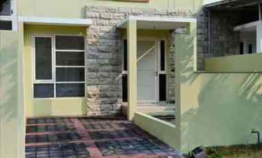 Puri Surya Jaya Sidoarjo Rumah Bersih, Terawat,Siap Huni, Row 3 mobil