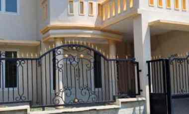 Rumah Mewah 2 Lantai Purimas Regency, UPN Veteran, Gununganyar, MERR