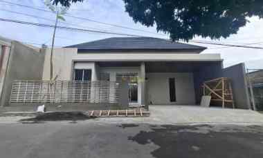 Rumah Siap Huni Full Furnished dekat Perum Pertamina di Kalasan