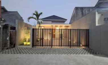 Rumah Siap Huni Desain Kontemporer di Purwomartani, Kalasan