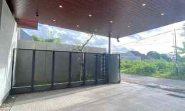 dijual rumah purwomartani kalasan