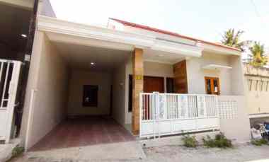 dijual rumah purwomartani kalasan sleman