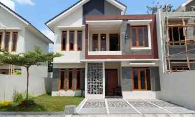 Best Seller Rumah Mewah 2 Lantai Tipe Besar di Kalasan Sleman