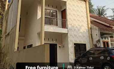 Rumah Cluster 2 Lantai Full Furniture Lingkungan Adem Tenang di Slem