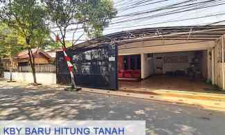 Dijual Cepat Rumah Hitung Tanah di Radio dalam, Keb Baru, Jaksel