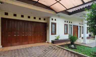 Dijual Rumah Cantik 2 Muka di Area Ampera, Ragunan, Pasar Minggu