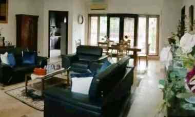 Jual Cepat Rumah Besar dan Nyaman di Ragunan Jakarta Selatan