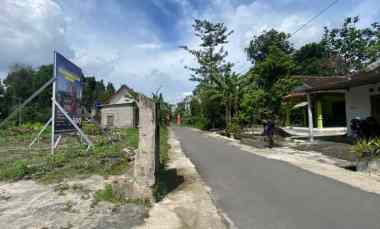 Rumah 300 Jutaan Slowlifing di Perdesaan Area Candi Prambanan