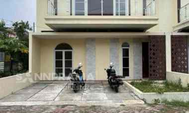 dijual rumah rangkapan jaya