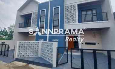 Rumah Minimalis 2 Lantai Scandinavian Style dekat TOL Desari -iml