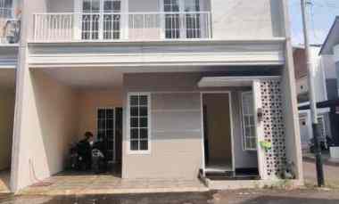 dijual rumah rangkapan jaya baru