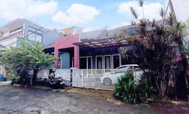 Rumah Dijual Bu Lokasi Strategis di Rangkpan Jaya Depok