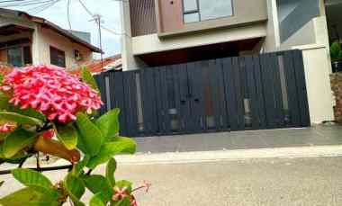 Rumah 2 Lantai Termurah di Kawasan Premium Rawamangun Jakarta Timur