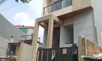 Rumah Murah Plus Swimming Pool Jakarta Timur Rawamangun Minimalis