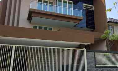 dijual rumah raya greenwood golf araya