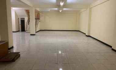 Ruko 4 LT, Bentuk L, Raya Kertajaya, Baru Renovasi, Ada Lift Barang