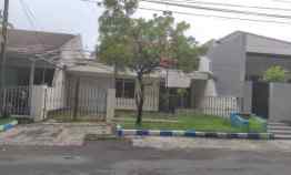 dijual rumah raya manyar jaya