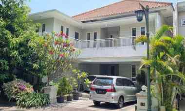 Rumah Mewah 2Lt, Regency 21, Klampis, Dharmahusada,Semi Furnish, Row Lebar