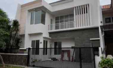 dijual rumah regency 21