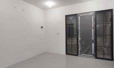 Rumah Baru Gress Perumahan Elit Regency One East Point Surabaya Timur
