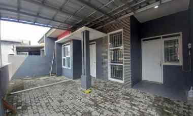 dijual rumah riungbandung