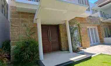 dijual rumah royal residence