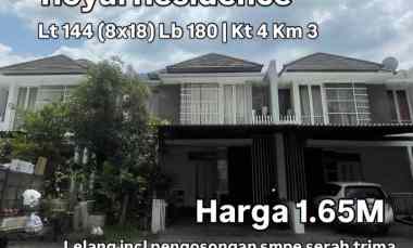 Rumah Dijual di Royal Residence