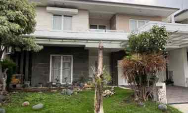 Rumah Dijual di Royal Residence